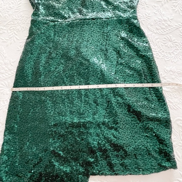 NWOT Lulus Hilaria Emerald Green Sequin Bodycon Mini Dress Small - Picture 7 of 8